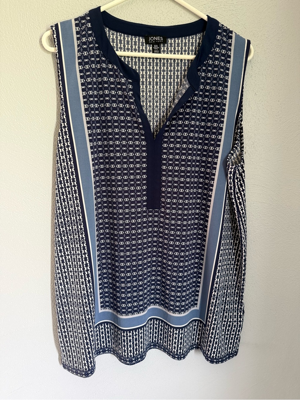 Jones New York Navy Patterned Sleeveless Tunic Top